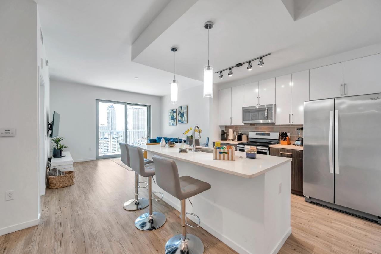 Luxury 1 Bedroom With Den Downtown Tampa Apt - City Views, Rooftop Pool, Workspace Dış mekan fotoğraf