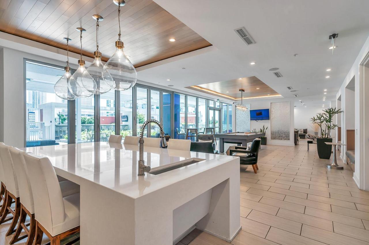 Luxury 1 Bedroom With Den Downtown Tampa Apt - City Views, Rooftop Pool, Workspace Dış mekan fotoğraf