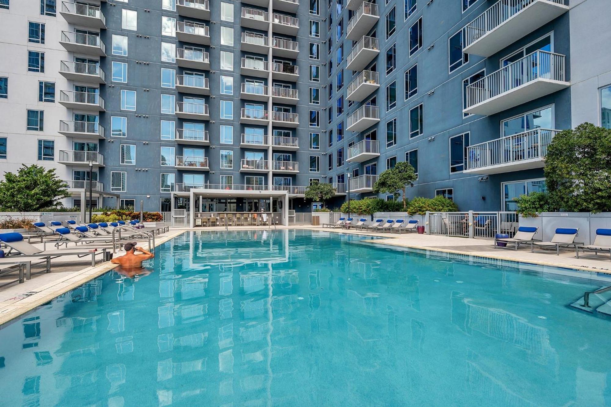 Luxury 1 Bedroom With Den Downtown Tampa Apt - City Views, Rooftop Pool, Workspace Dış mekan fotoğraf