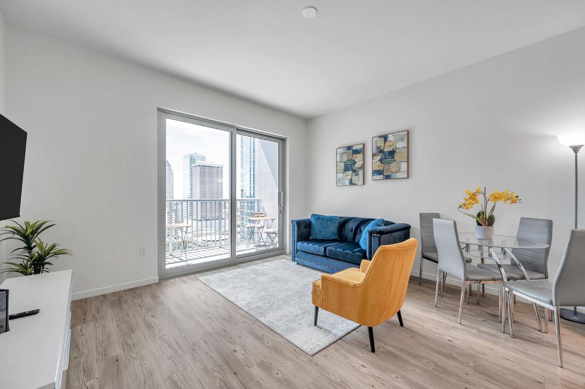Luxury 1 Bedroom With Den Downtown Tampa Apt - City Views, Rooftop Pool, Workspace Dış mekan fotoğraf